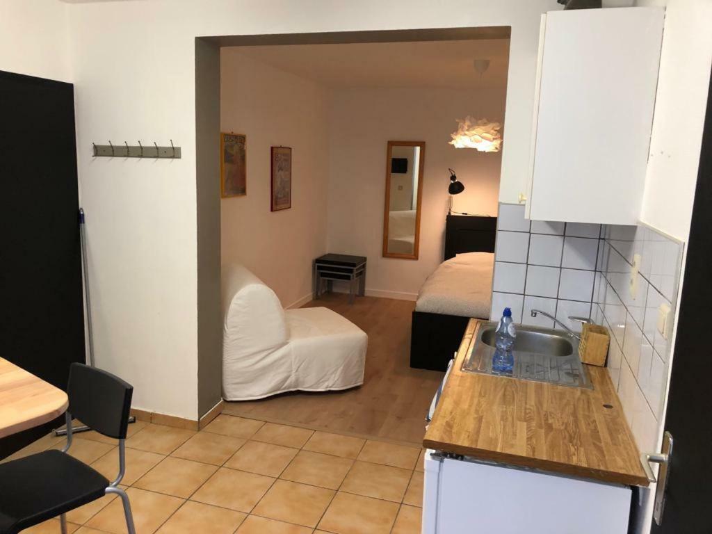 Le Studio De Spa Bagian luar foto