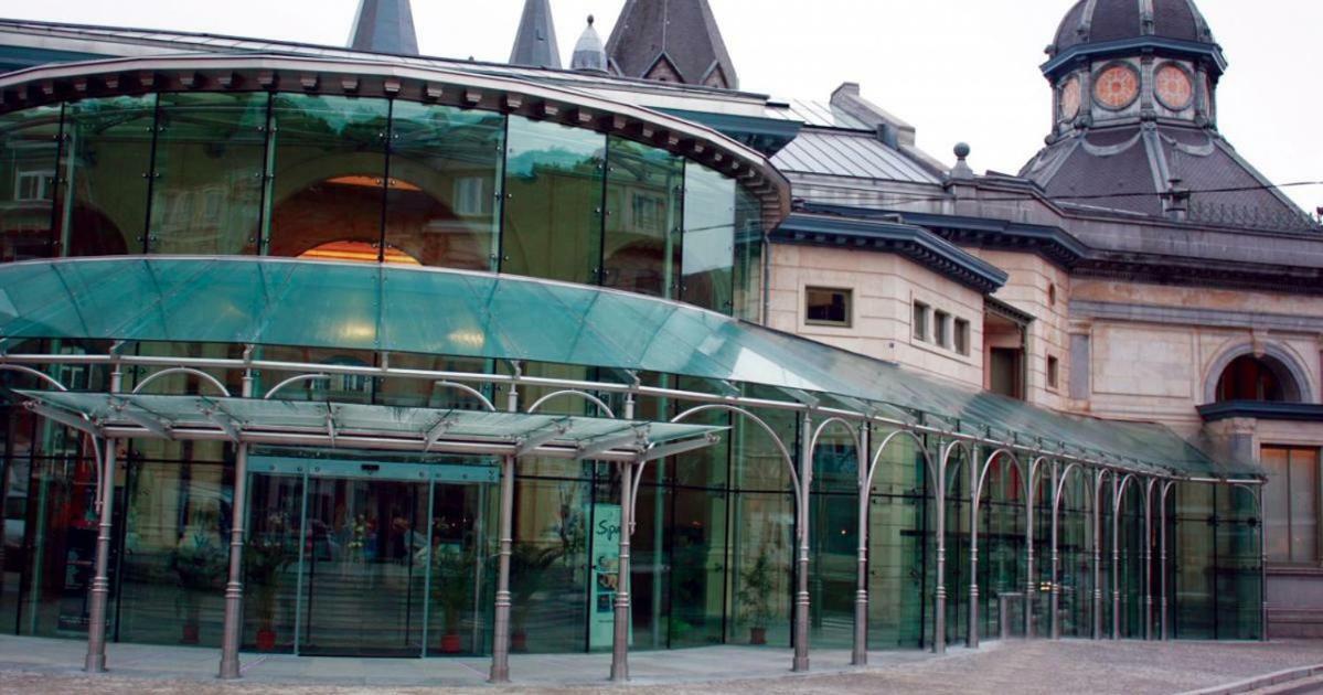 Le Studio De Spa Bagian luar foto