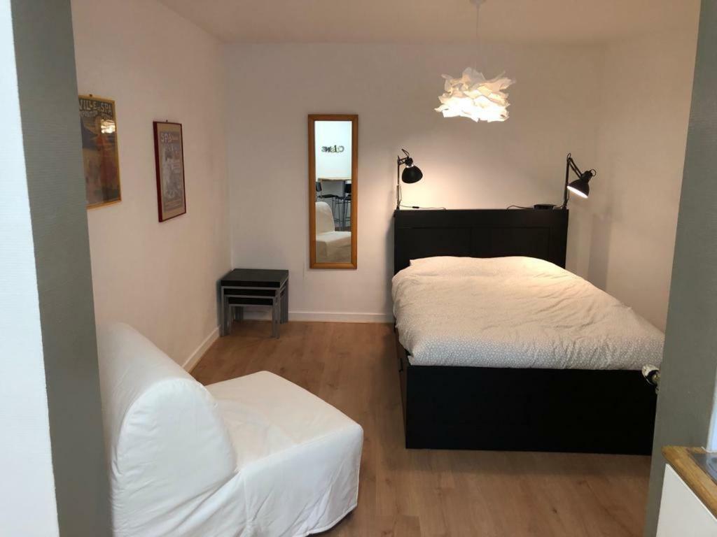 Le Studio De Spa Bagian luar foto